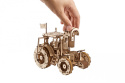 Traktor Zwycięża Model mechaniczny do składania UGEARS
