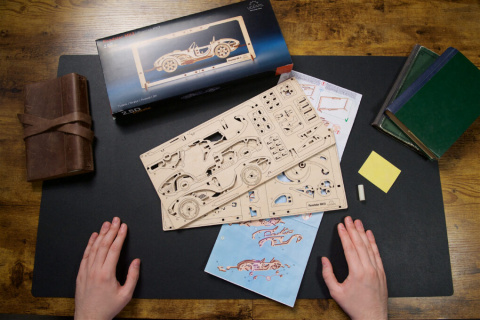 Roadster MK3 Puzzle 2,5D UGEARS