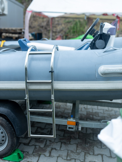 Drabinka składan z stali nierdzwnej do łodźi Rib